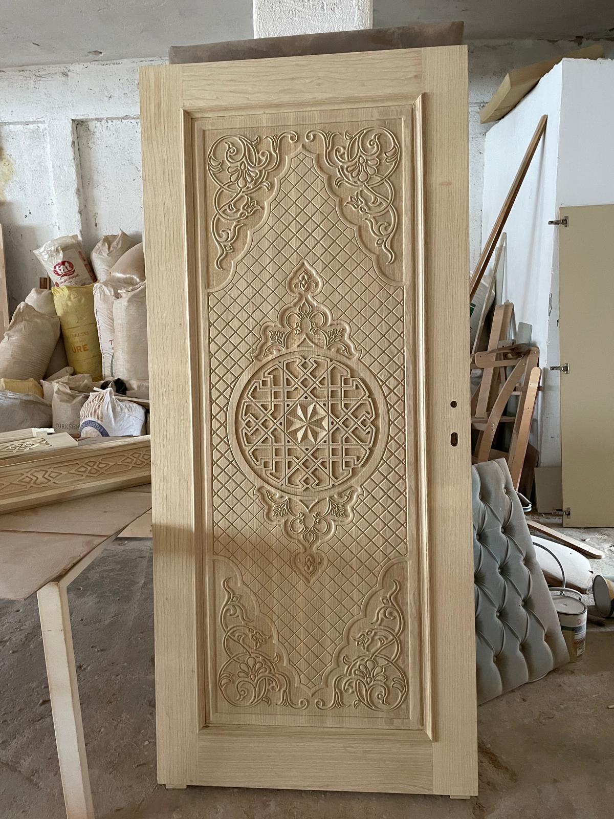 Mihrap Minber Kürsü Müezzinlik Cami Kapısı Lambiri